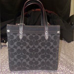 Coach Black and Gray Shoulder Bag